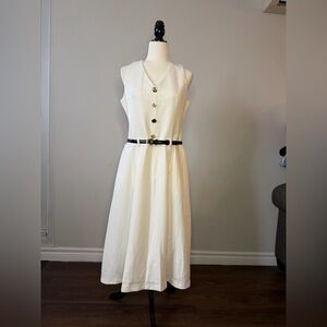 Elegant White Sleeveless Dress with Belt
